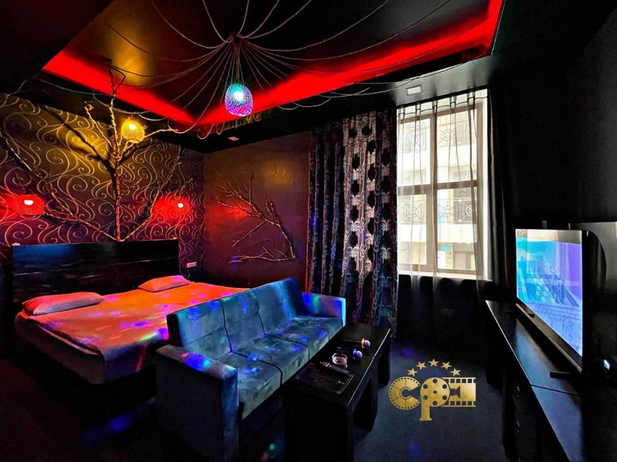 Cinema Plaza Hotel Baku Exterior foto